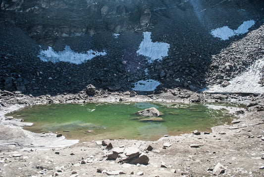 What's so mysterious about the Lake of Bones?